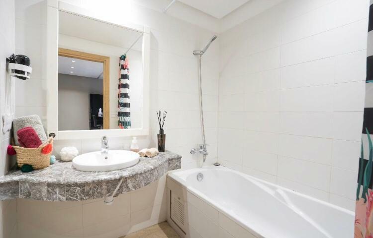 Luxurious&Elegant Flat Apartment Casablanca Exterior photo
